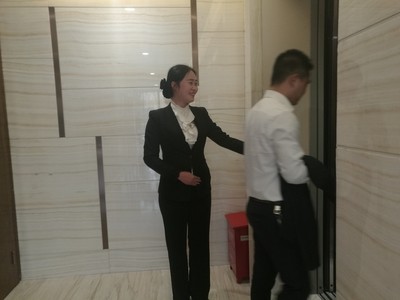 春雨如酥,潤(rùn)物無聲︱案場(chǎng)物管人員紀(jì)實(shí)之客服篇